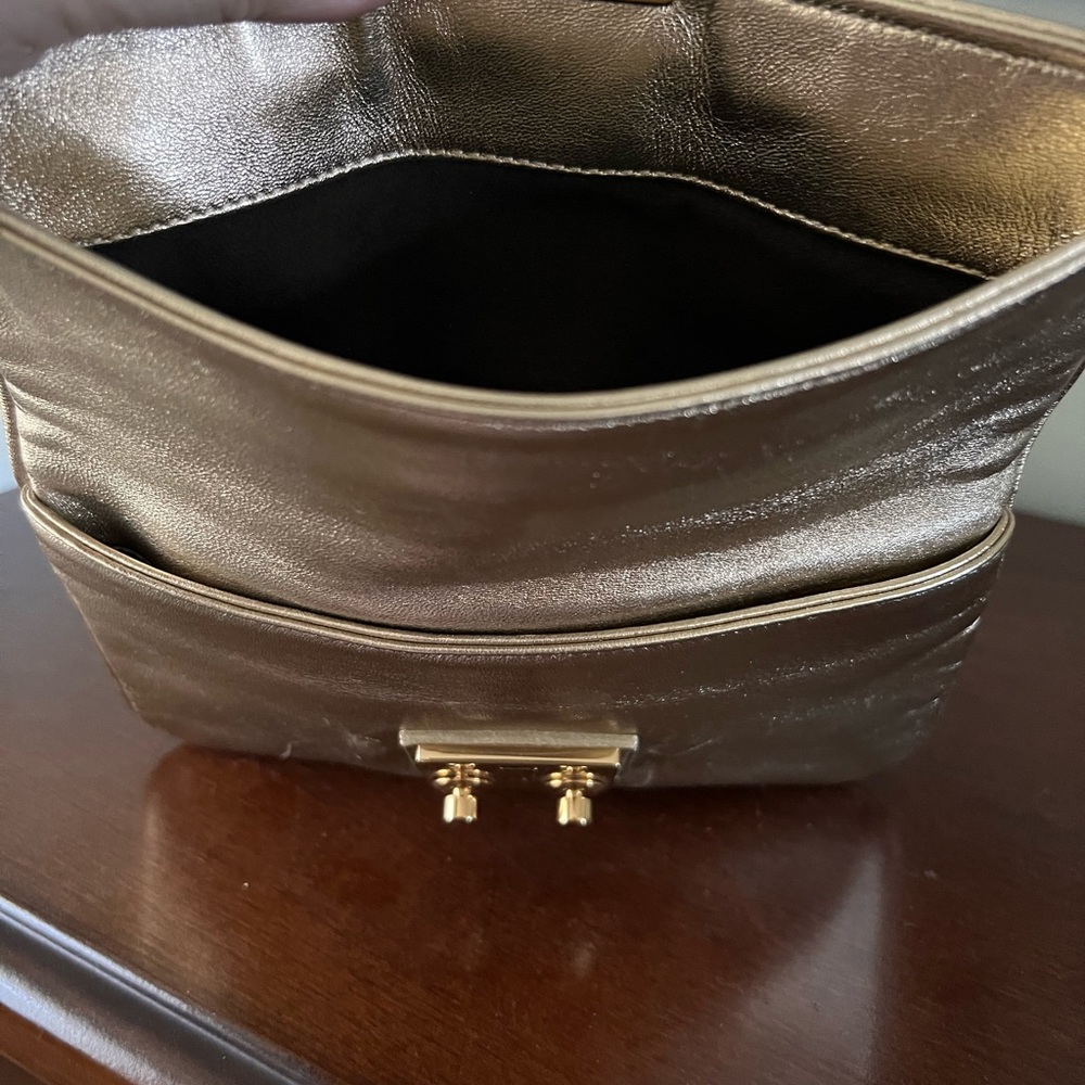 Louis Vuitton Sofia Coppola Gold Leather Clutch Bag (Pre-Owned) - Picture 3 of 8